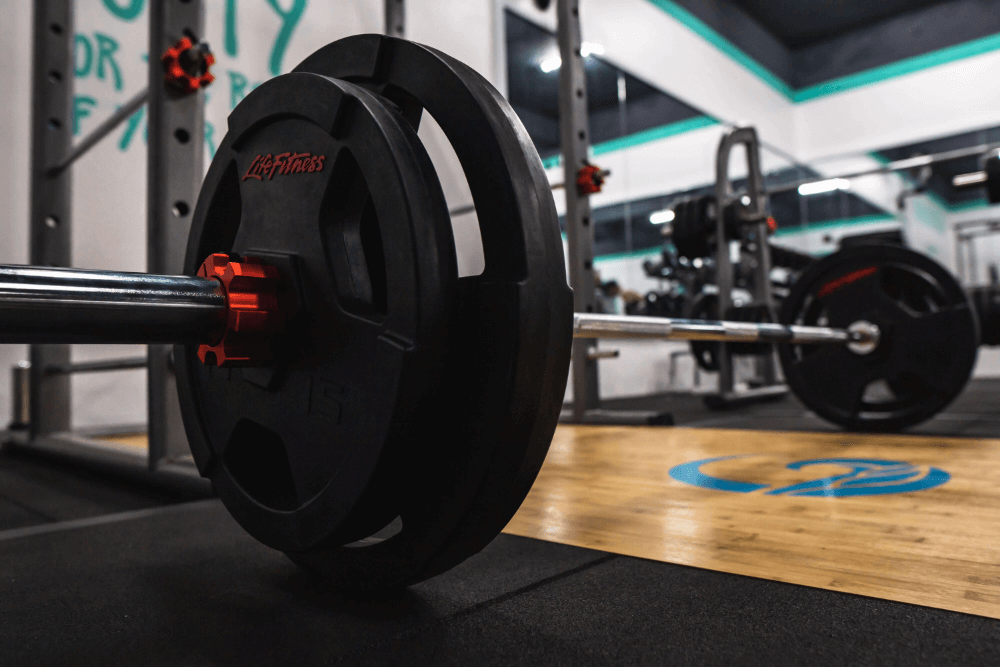 Weightlifting bar with weights at Gili Fit on Gili Trawangan.